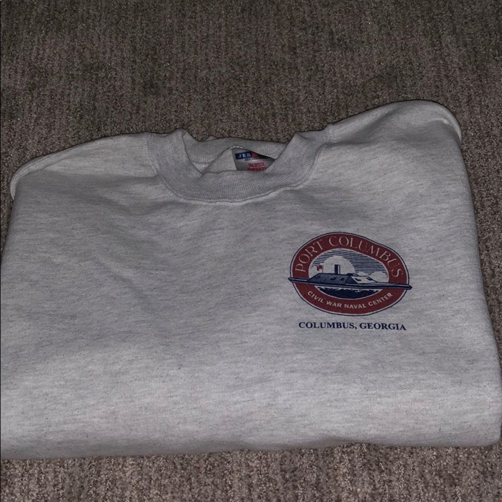 Crew neck